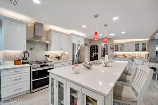 6510 N Longfellow Dr, Tucson, AZ 85718 - Photo 7