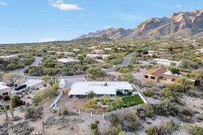 6510 N Longfellow Drive, Tucson, AZ 85718 - Photo 37