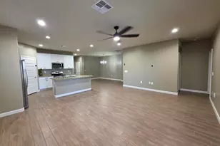 8746 W Weeping Dalea Dr, Marana, AZ 85653 - Photo 7