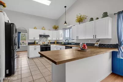 851 S Smokey Mountains Road, Tucson, AZ 85748 - Photo 17