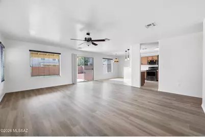 519 W Cedar Chase Drive, Green Valley, AZ 85614 - Photo 3