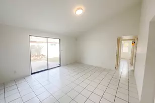 1943 W Southbrooke Cir, Tucson, AZ 85705 - Photo 3