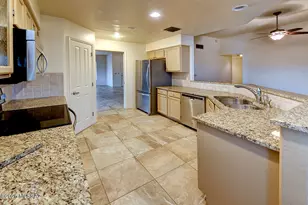 6781 N Broom Tail Dr, Tucson, AZ 85743 - Photo 9