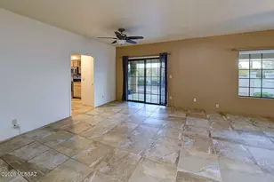 6781 N Broom Tail Dr, Tucson, AZ 85743 - Photo 7