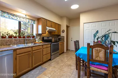 8651 N Candlewood Loop, Tucson, AZ 85704 - Photo 19