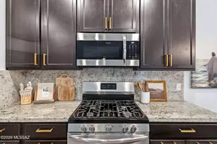 9136 Blue Saguaro St, Marana, AZ 85653 - Photo 17