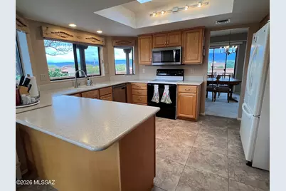 3307 S Calle Del Albano, Green Valley, AZ 85622 - Photo 3