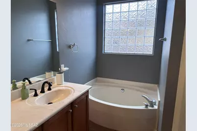 7501 S Woodbury Grove Drive, Tucson, AZ 85757 - Photo 25