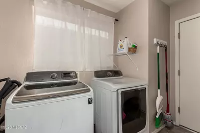 8449 E Hodgman Place, Tucson, AZ 85747 - Photo 33