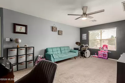 8449 E Hodgman Place, Tucson, AZ 85747 - Photo 19