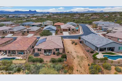 2274 W Azure Creek Loop, Oro Valley, AZ 85742 - Photo 3