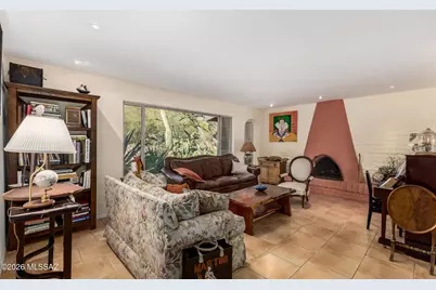 6901 N Montezuma Drive, Tucson, AZ 85718 - Photo 7