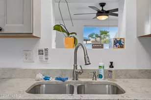 5353 N Oracle Jaynes Station Rd, Tucson, AZ 85704 - Photo 17