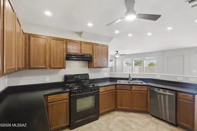 1961 S McConnell Drive, Tucson, AZ 85710 - Photo 13