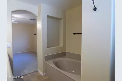 12416 N Floating Feather Lane, Marana, AZ 85658 - Photo 15