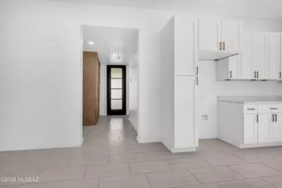 4005 E 17th Street, Tucson, AZ 85711 - Photo 11