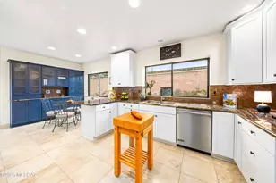 4240 E Pontatoc Canyon Dr, Tucson, AZ 85718 - Photo 15