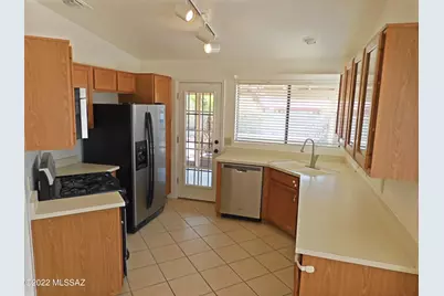 4776 W Rosebay Street, Tucson, AZ 85742 - Photo 7