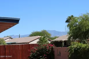 9690 N Donegal Pl, Tucson, AZ 85742 - Photo 21