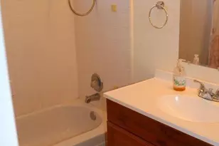 9690 N Donegal Pl, Tucson, AZ 85742 - Photo 15