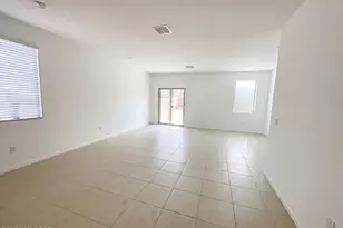 10453 W Beaman Ln, Marana, AZ 85653 - Photo 13