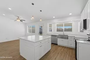 2589 W Edenbrook Pl, Tucson, AZ 85741 - Photo 11