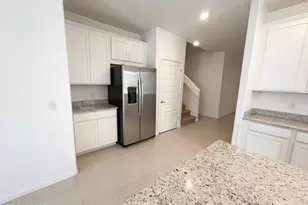 10469 W Beaman Ln, Marana, AZ 85653 - Photo 13