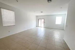 10469 W Beaman Ln, Marana, AZ 85653 - Photo 15