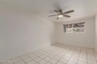 8808 E Wallen Ridge Dr, Tucson, AZ 85710 - Photo 25