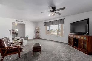 8808 E Wallen Ridge Dr, Tucson, AZ 85710 - Photo 11