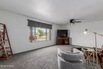 8808 E Wallen Ridge Drive, Tucson, AZ 85710 - Photo 9