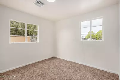 827 W Calle Castile, Tucson, AZ 85756 - Photo 19