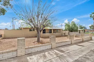 827 W Calle Castile, Tucson, AZ 85756 - Photo 5