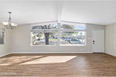 2439 E 8th Street, Tucson, AZ 85719 - Photo 11