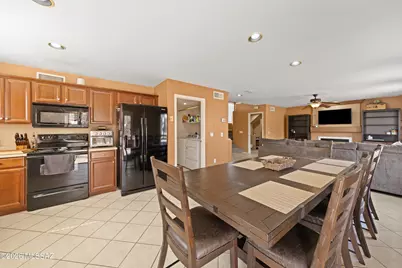 9272 N Golden Finch Avenue, Tucson, AZ 85742 - Photo 21