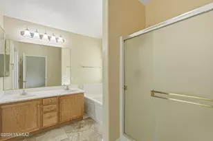 8325 N Austin Nikolas Ct, Tucson, AZ 85704 - Photo 29