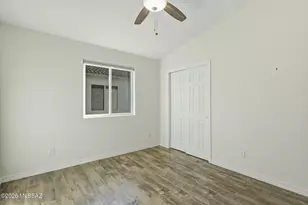 8325 N Austin Nikolas Ct, Tucson, AZ 85704 - Photo 17