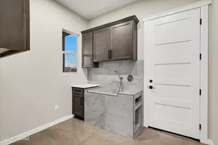 5995 N Pete Dawson Rd, Tucson, AZ 85704 - Photo 23