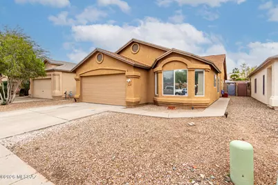 7951 S Wild Primrose Avenue, Tucson, AZ 85747 - Photo 3