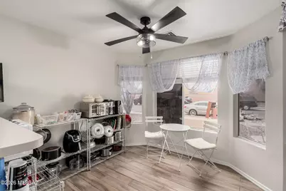 7951 S Wild Primrose Avenue, Tucson, AZ 85747 - Photo 17