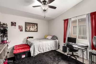 7951 S Wild Primrose Avenue, Tucson, AZ 85747 - Photo 27