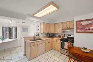 348 S Paseo Lobo, Green Valley, AZ 85614 - Photo 13