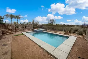 1061 N Deer Glen Pl, Tucson, AZ 85745 - Photo 9