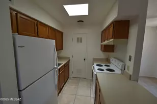 2427 N Orchard Ave, Tucson, AZ 85712 - Photo 3