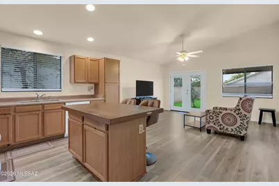 2859 W Simplicity Drive, Tucson, AZ 85741 - Photo 9