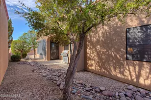 1937 W Via Nuevo Leon, Green Valley, AZ 85622 - Photo 37