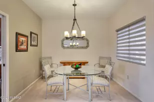 1937 W Via Nuevo Leon, Green Valley, AZ 85622 - Photo 7