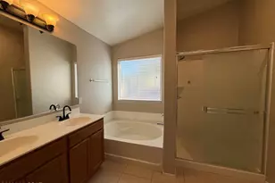 12432 N Floating Feather Ln, Marana, AZ 85658 - Photo 9