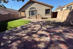 12432 N Floating Feather Ln, Marana, AZ 85658 - Photo 17