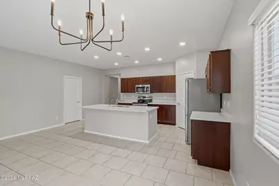 12394 W Reyher Farms Loop, Marana, AZ 85653 - Photo 15